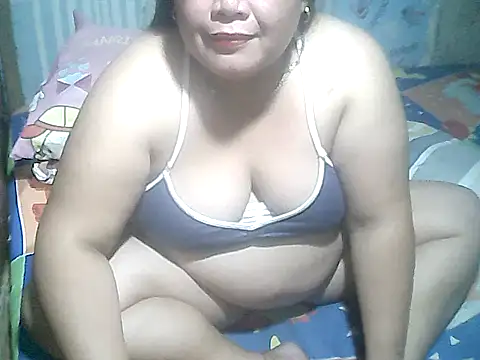 cutechubbyasian online show from May 21, 2026, 2:24 pm