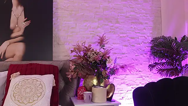 FeliciaKrige online show from February 18, 2026, 9:55 pm