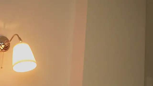 YaaraCollins online show from February 8, 2025, 10:29 pm