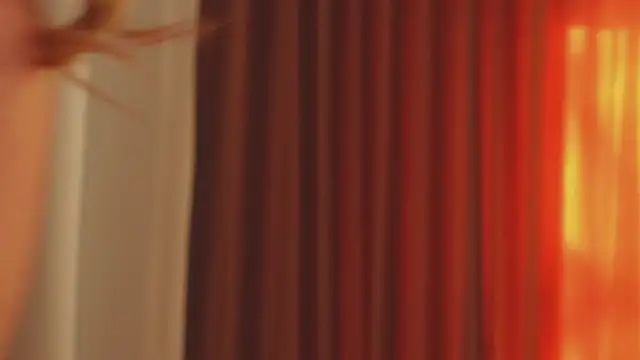 YaaraCollins online show from March 4, 2025, 8:02 am