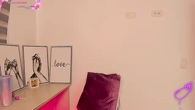 Andreamorreti online show from February 24, 2025, 1:21 pm