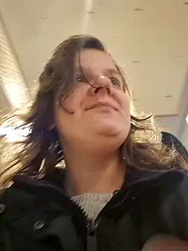 Cutegirlforyou online show from December 16, 2024, 10:50 am