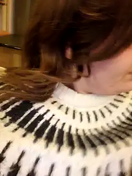 Cutegirlforyou online show from January 17, 2025, 8:02 am