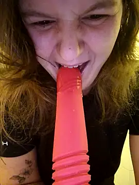 Cutegirlforyou online show from January 26, 2025, 7:42 am