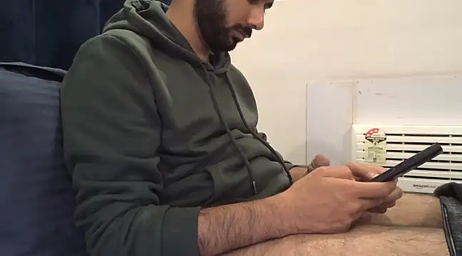 Snapshot of brownie_cake_cb chatting on February 28, 2025, 6:31 pm brownie cake cb online show from February 28, 2025, 6:31 pm