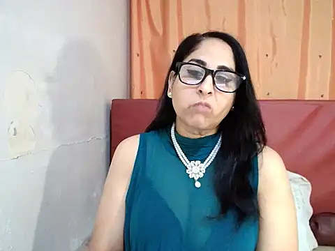 Snapshot of Indiankushy chatting on September 18, 2025, 4:53 pm Indiankushy online show from September 18, 2025, 4:53 pm