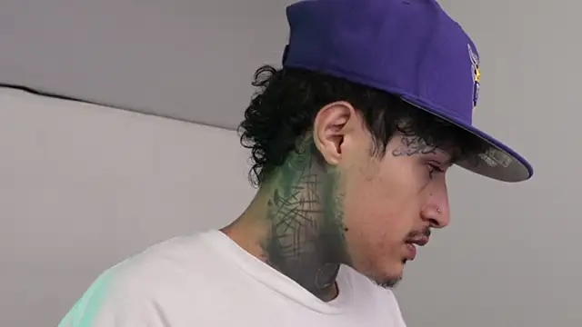 trieone online show from March 12, 2025, 4:30 am