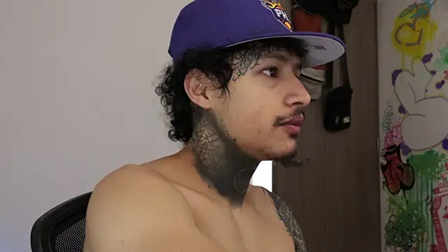 trieone online show from February 15, 2026, 2:14 pm