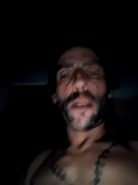 robertmichael84 online show from December 3, 2025, 6:10 am