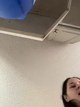 Snapshot of lolabunny9 chatting on December 23, 2024, 5:54 pm lolabunny9 online show from December 23, 2024, 5:54 pm