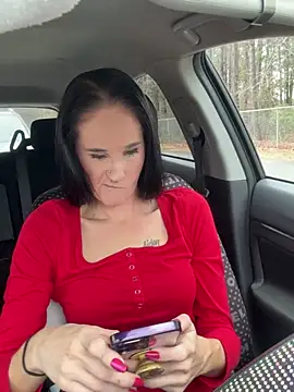 Snapshot of lolabunny9 chatting on February 21, 2025, 3:32 pm lolabunny9 online show from February 21, 2025, 3:32 pm