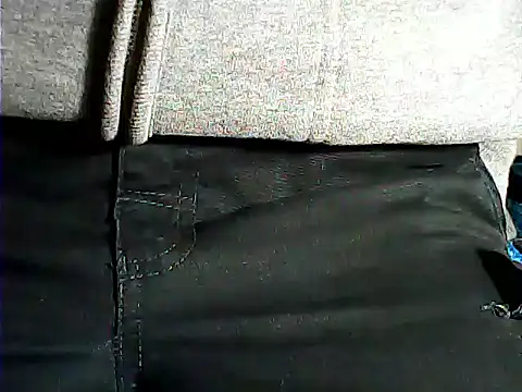 kalinixta online show from November 6, 2025, 5:03 pm