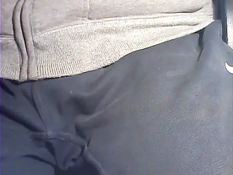 kalinixta online show from December 2, 2025, 9:32 pm