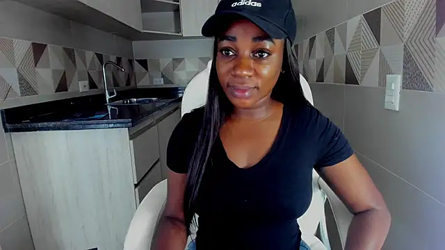 cristaaalclocks1 online show from January 27, 2025, 1:09 pm