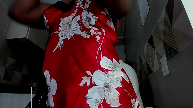 cristaaalclocks1 online show from January 30, 2025, 2:58 pm