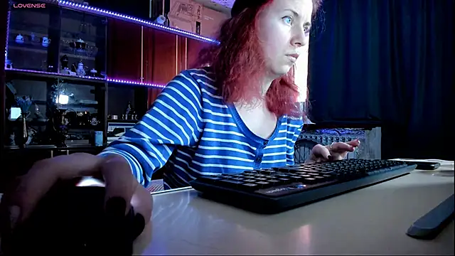 pa1e pr1ncess online show from March 22, 2025, 12:35 pm