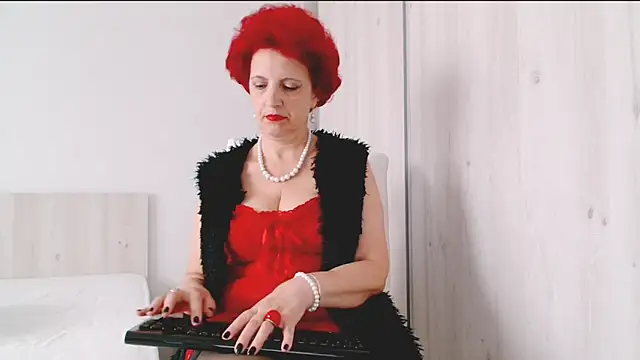 MilfSupreme online show from October 9, 2025, 11:30 am