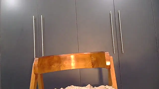 Snapshot of katt008 chatting on October 2, 2025, 3:35 am katt008 online show from October 2, 2025, 3:35 am