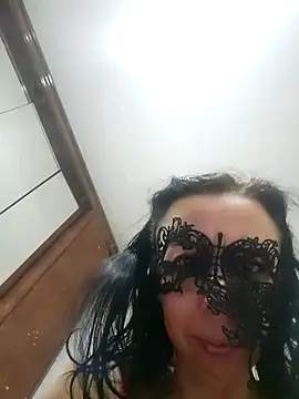 Snapshot of LAURAFOCOSA chatting on January 3, 2025, 10:29 pm LAURAFOCOSA online show from January 3, 2025, 10:29 pm