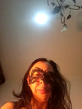 Snapshot of LAURAFOCOSA chatting on January 18, 2025, 4:21 pm LAURAFOCOSA online show from January 18, 2025, 4:21 pm