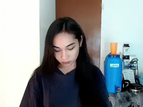 SweetLilly 18 online show from January 1, 2025, 5:22 pm