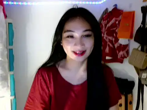 SweetLilly 18 online show from March 13, 2025, 2:38 am