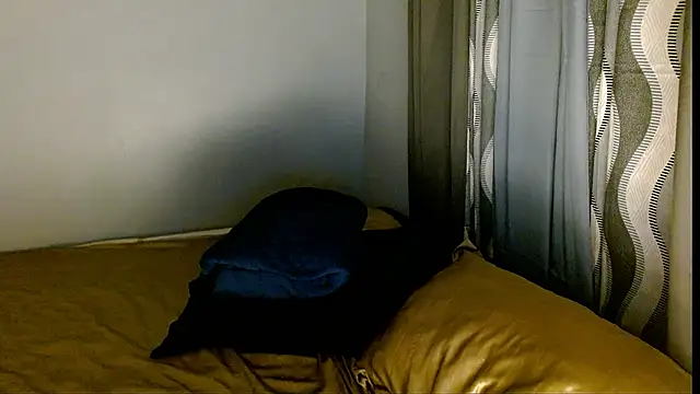 SweetLilly 18 online show from March 2, 2026, 5:08 am