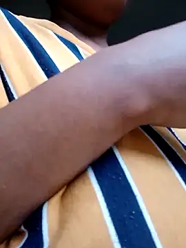 LICKABLETASH98 online show from March 12, 2026, 8:53 am