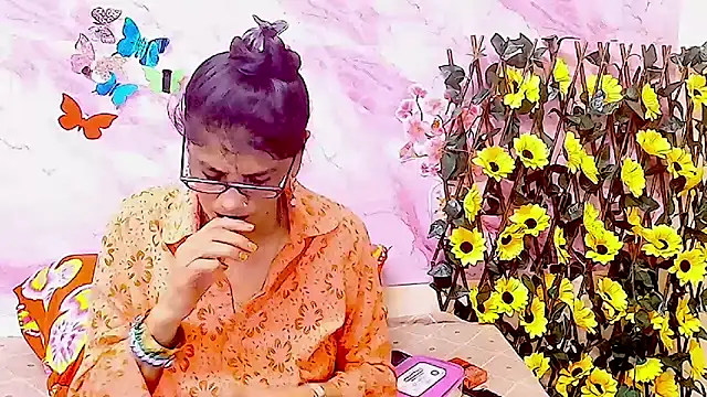 IndianAllure online show from December 2, 2025, 5:35 am