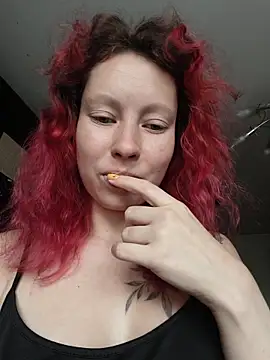 Frost foxy online show from November 28, 2025, 4:37 am