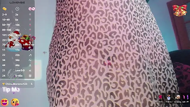 icelady77 online show from December 22, 2024, 5:53 pm