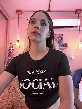 Zoe Bae online show from January 5, 2025, 3:45 pm