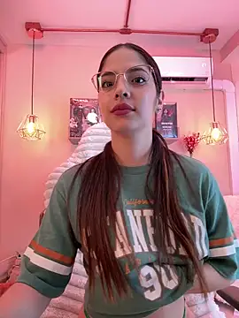 Zoe Bae online show from March 11, 2025, 9:15 pm