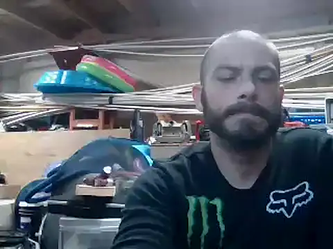 Snapshot of Sitonmyface2020@xh chatting on February 12, 2025, 12:33 pm Sitonmyface2020xh online show from February 12, 2025, 12:33 pm