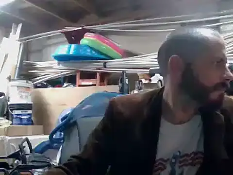 Snapshot of Sitonmyface2020@xh chatting on February 13, 2025, 9:41 am Sitonmyface2020xh online show from February 13, 2025, 9:41 am