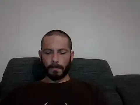 Snapshot of Sitonmyface2020@xh chatting on February 16, 2025, 10:43 pm Sitonmyface2020xh online show from February 16, 2025, 10:43 pm