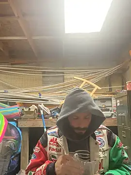 Snapshot of Sitonmyface2020@xh chatting on February 22, 2025, 12:38 am Sitonmyface2020xh online show from February 22, 2025, 12:38 am