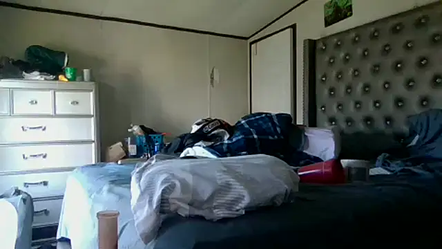 Snapshot of Sitonmyface2020@xh chatting on February 27, 2025, 1:16 am Sitonmyface2020xh online show from February 27, 2025, 1:16 am