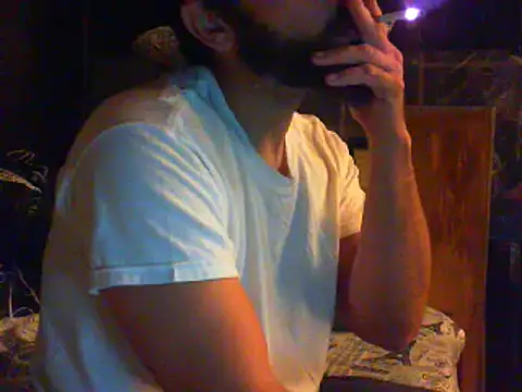 Snapshot of Sitonmyface2020@xh chatting on October 3, 2025, 12:29 am Sitonmyface2020xh online show from October 3, 2025, 12:29 am