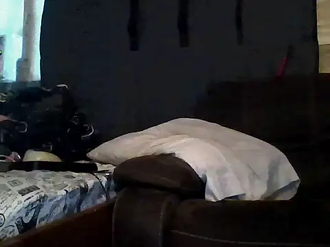 Snapshot of Sitonmyface2020@xh chatting on October 20, 2025, 9:37 pm Sitonmyface2020xh online show from October 20, 2025, 9:37 pm