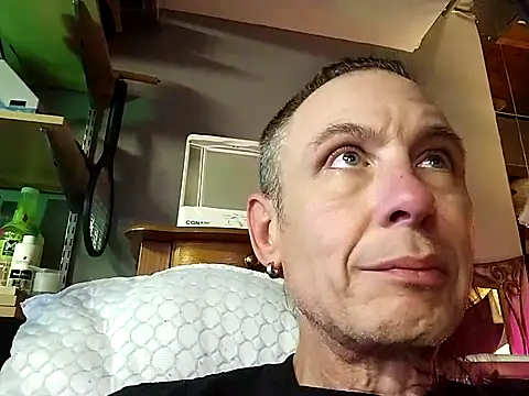 jjdirty6996 online show from September 24, 2025, 11:35 am