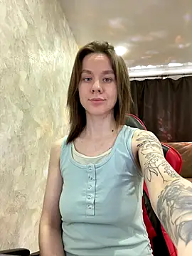 Snapshot of Mila_Jon chatting on December 19, 2025, 7:37 am Mila Jon online show from December 19, 2025, 7:37 am