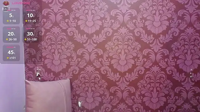 Snapshot of juliana_diaz chatting on March 8, 2026, 11:25 am juliana diaz online show from March 8, 2026, 11:25 am