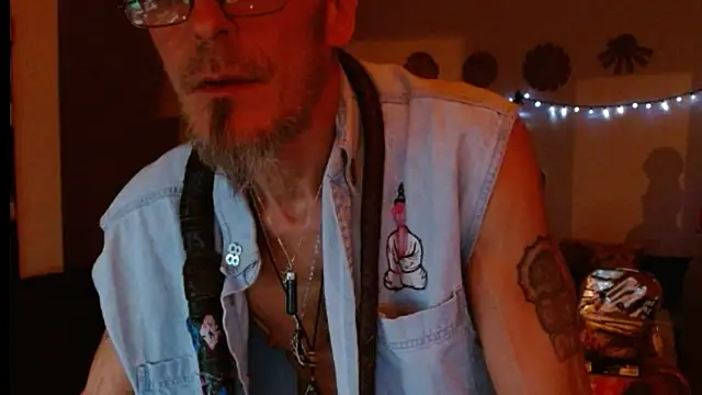 Snapshot of mycock2474u chatting on February 20, 2025, 6:39 am mycock2474u online show from February 20, 2025, 6:39 am