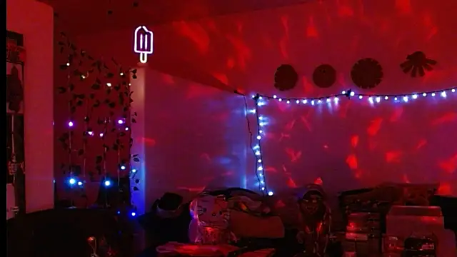 Snapshot of mycock2474u chatting on March 1, 2025, 4:37 am mycock2474u online show from March 1, 2025, 4:37 am