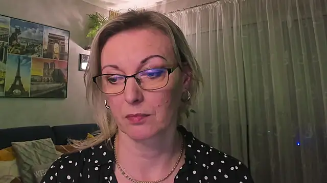 vanessa chat online show from March 19, 2025, 5:50 pm