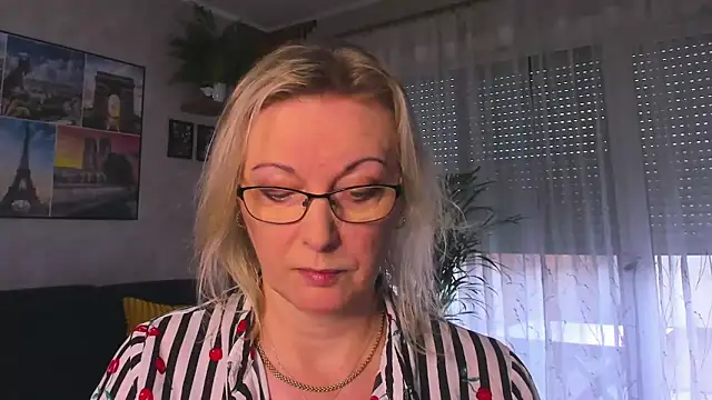 vanessa chat online show from February 23, 2026, 2:14 pm