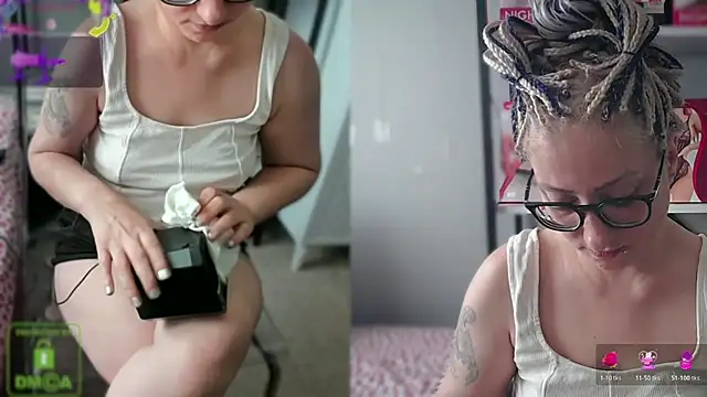 bisexyelizz online show from June 12, 2026, 2:49 pm
