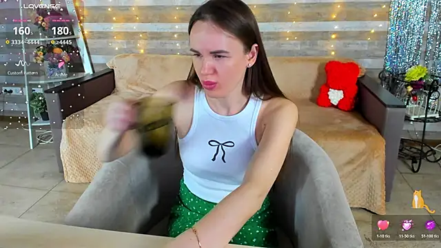 SusanSmit online show from February 21, 2026, 7:59 pm