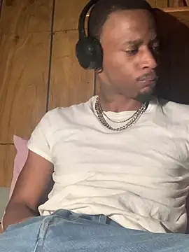 Tristris100 online show from December 7, 2024, 12:08 am